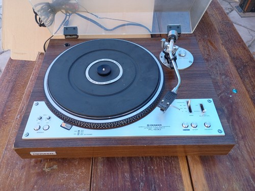 Vintage pioneer turntable - vintage,